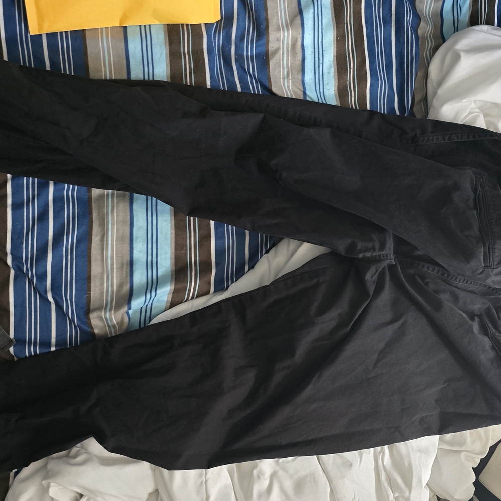 Vans Black Chinos Sleek and Versatile